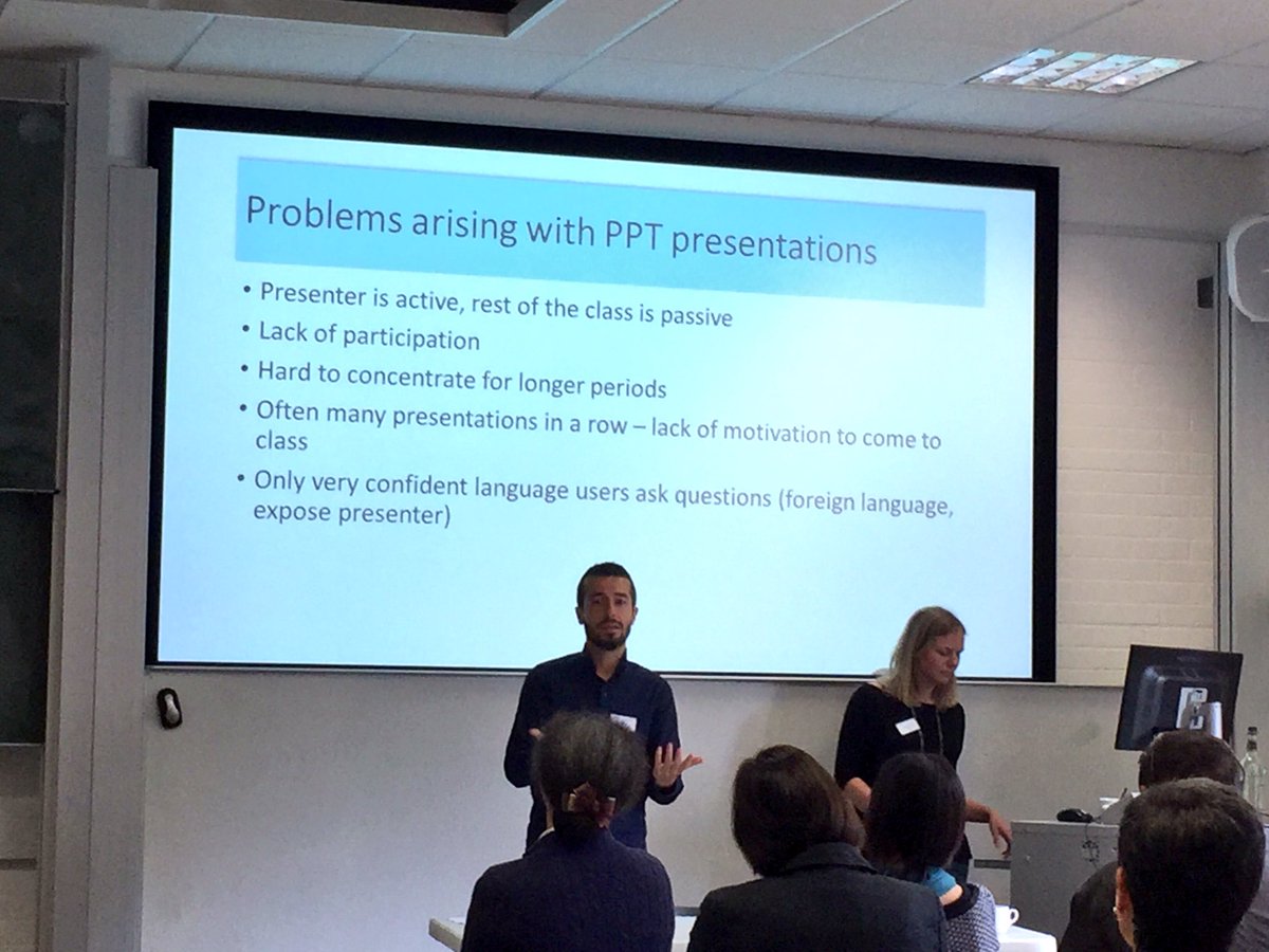 FRosellAguilar's tweet photo. Manuel Lagares and Sandra Reisenleutner on language learners producing posters and discussing them. #innoconf16 https://t.co/5vgqAefsQl
