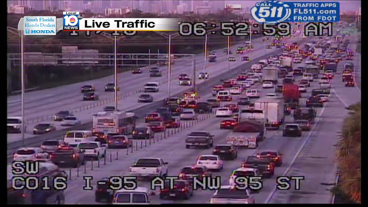 Crash on I-95 SB and NW 95th ST/ Express Lanes Blocked #TRAFFIC #MIAMI https://t.co/6zj9cFsRyW