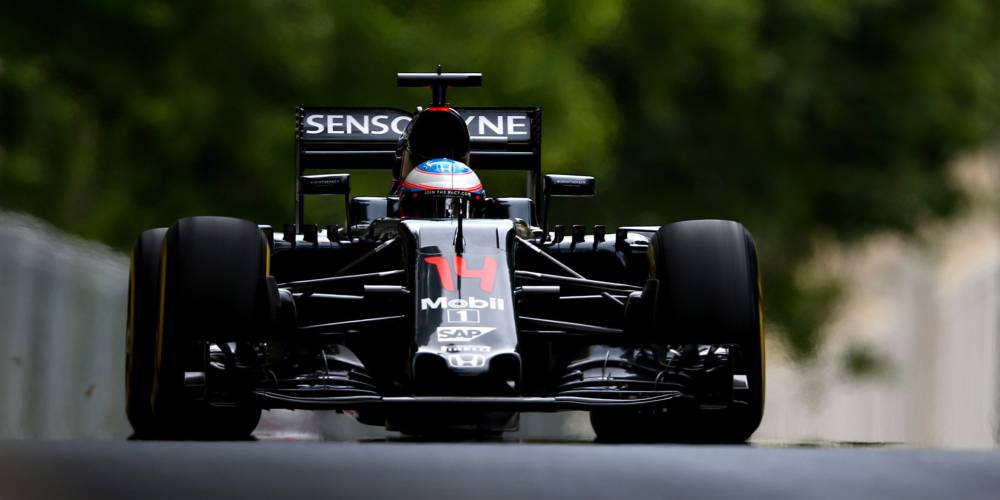 AS_Motor's tweet photo. L1: Hamilton manda en Bakú, Alonso deslumbra siendo 4º y Sainz, 9º https://t.co/Uxn4JnhyMp #F1 #EuropeGP 🇦🇿 https://t.co/geQb8KVvvV