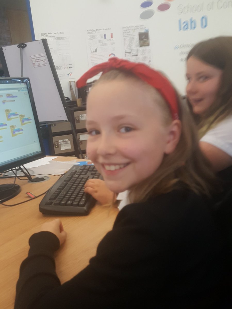 P7_APS's tweet photo. We also have a head designer in our team, Coding An' Ah That #loopdundee #Gamesdesign #gamesjam2016 https://t.co/bBWoAHePta