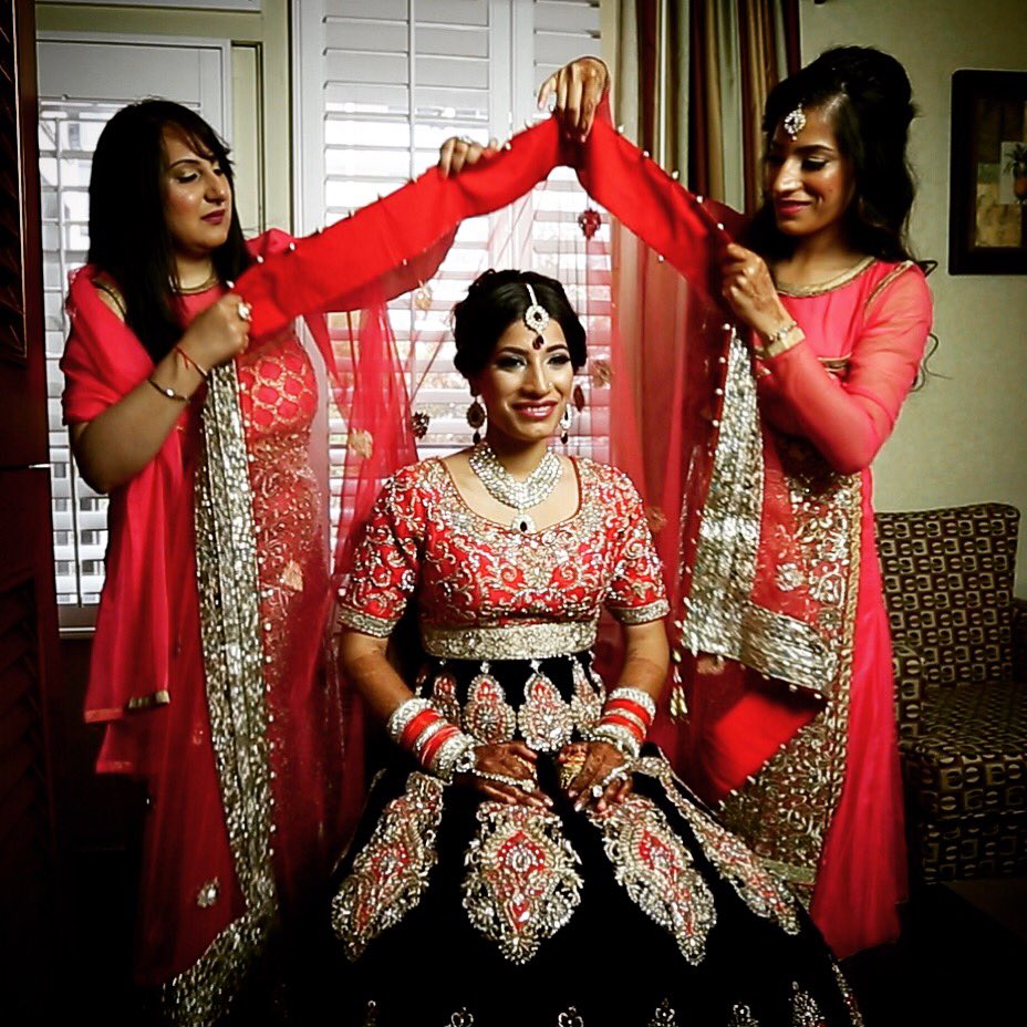 roblesvideo's tweet photo. #sikhwedding #indianwedding #punjabiwedding #roblesvideo #anandkaraj #weddingfilm https://t.co/m56jSnCsTI