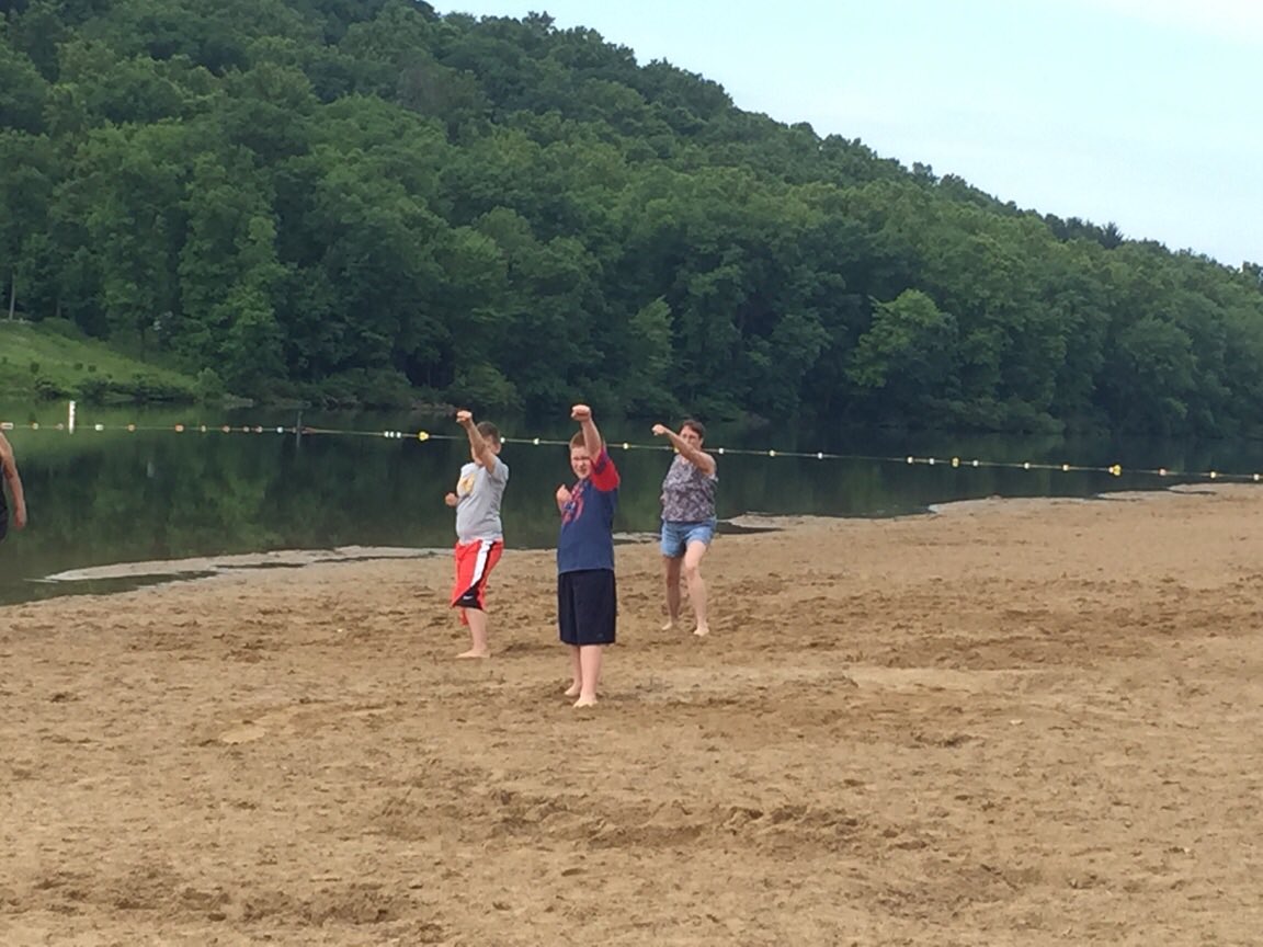 noiambunny's tweet photo. Karate class on the beach at #keystonepark #keystone #petrilloskaratecampus park at the beach. https://t.co/HW4MebYTpx