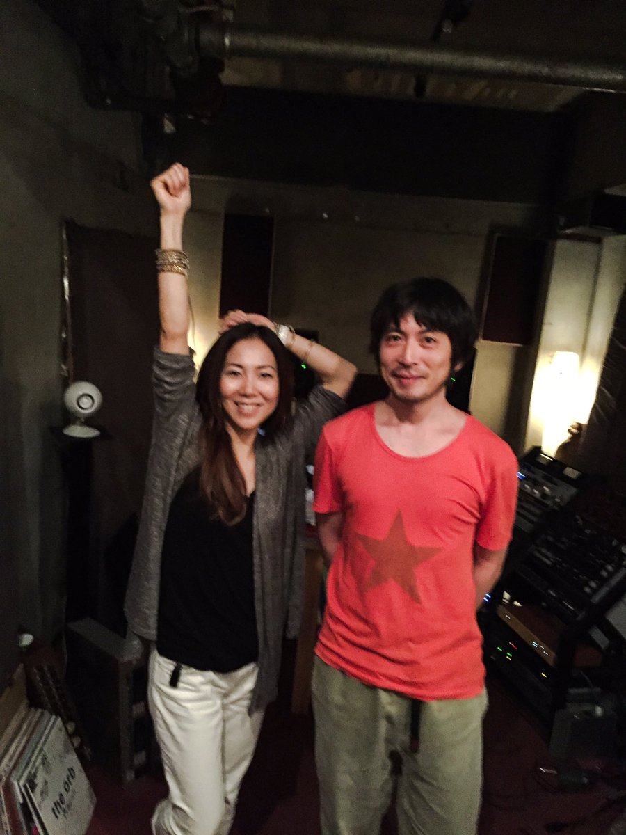 harumitsuyuzaki's tweet photo. マスタリングエンジニアの木村さんと★ありがとうございました！

#onevoice2 https://t.co/lT5H4XkPDE