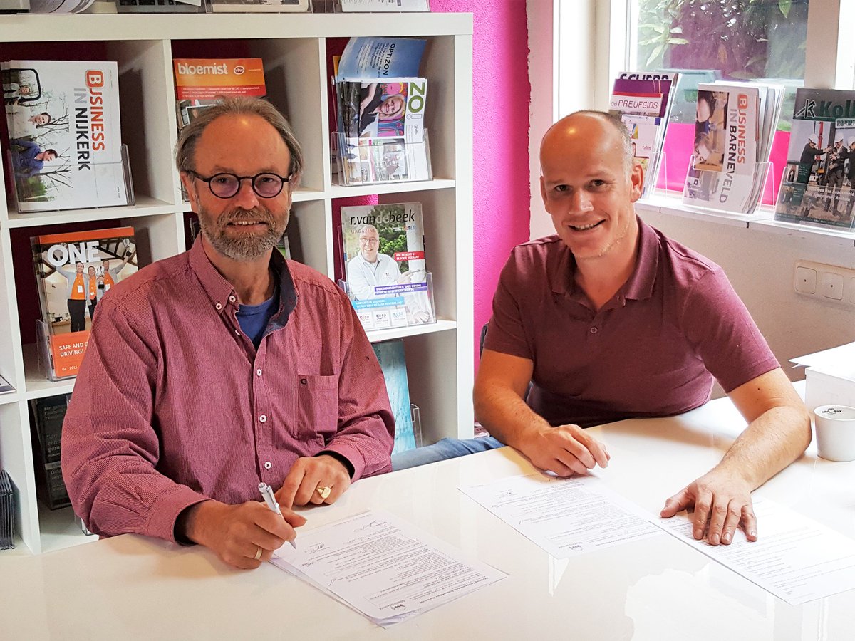 Mooie (sponsor)overeenkomst met <a href="/Ballonevent/">Ballonfiesta Bveld</a>. Bedankt voor het vertrouwen! Op naar 17-20 aug #ballonfeest!