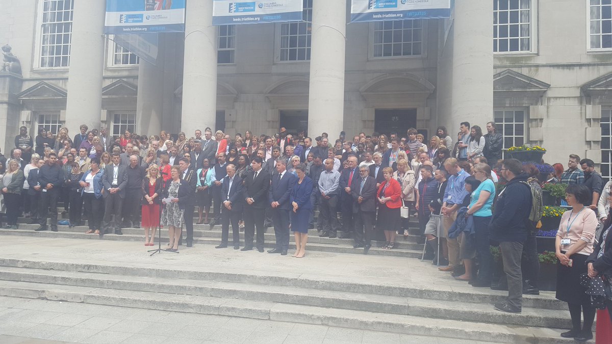 Large turnout on steps of Leeds Civic Hall to remember Jo Cox MP. #Leeds