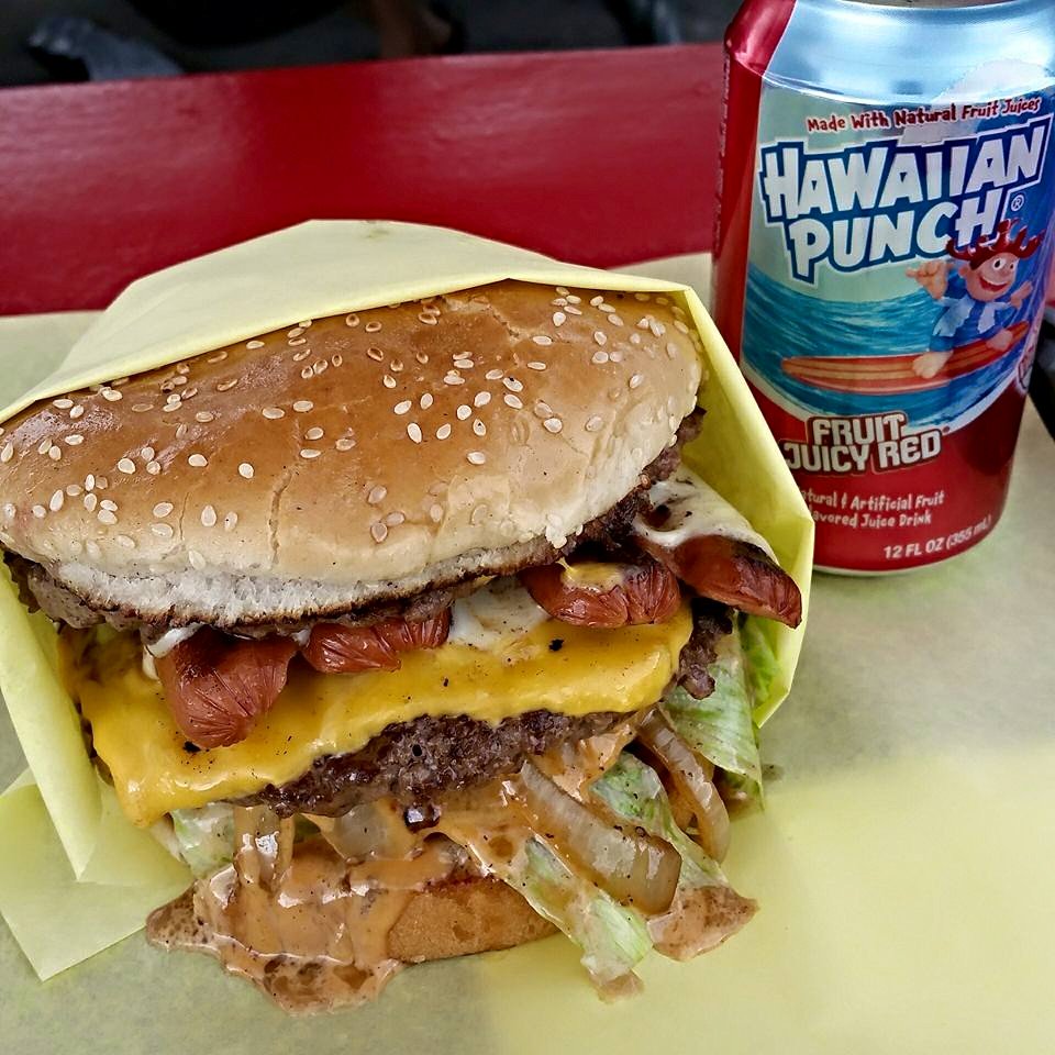lbahc's tweet photo. If you live in our Cambridge Place property, you need to stop by Dave's Burgers for the best burgers in town! #LBAHC https://t.co/hJ8KOwIllg