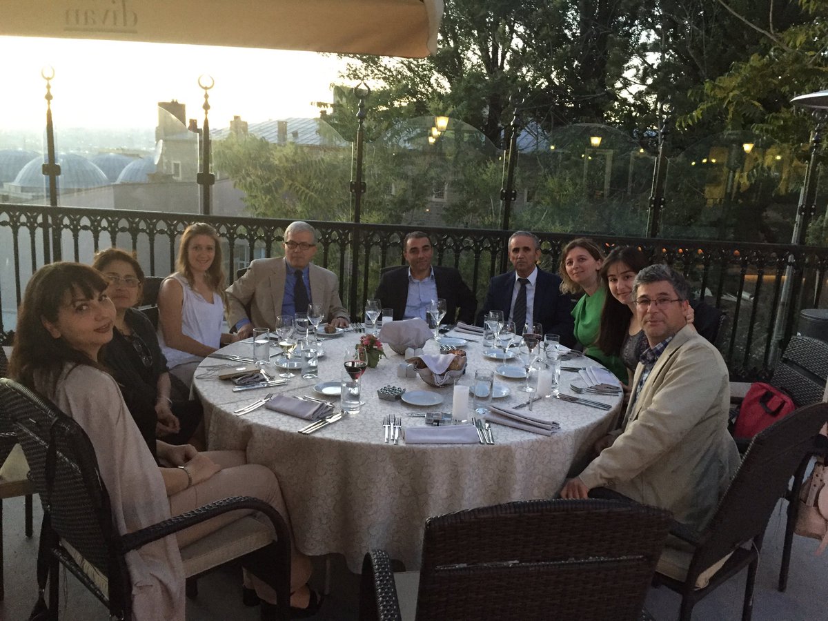 #AnadoludaAtılım sempozyumumuz #Ankara Kalesi gölgesinde veda ediyor.. Organizasyon ekibimiz.. <a href="/AtilimUniv/">Atılım Üniversitesi</a>