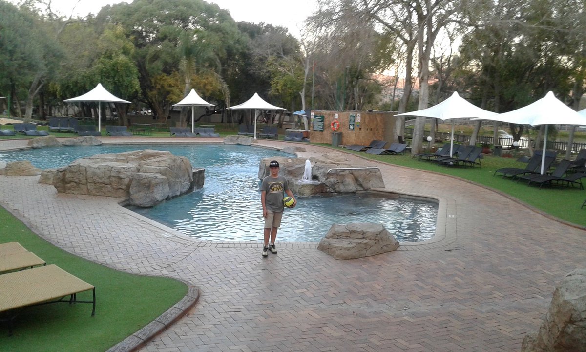 report_SanMarie's tweet image. #FirstResort