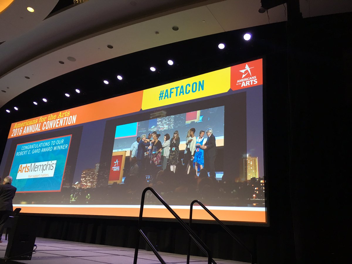 ARTSmemphis's tweet photo. Thank you @americansforthearts for recognizing the #ArtsMemFellows w the first Robert E. Gard award #aftacon https://t.co/kmMSkd5ptW