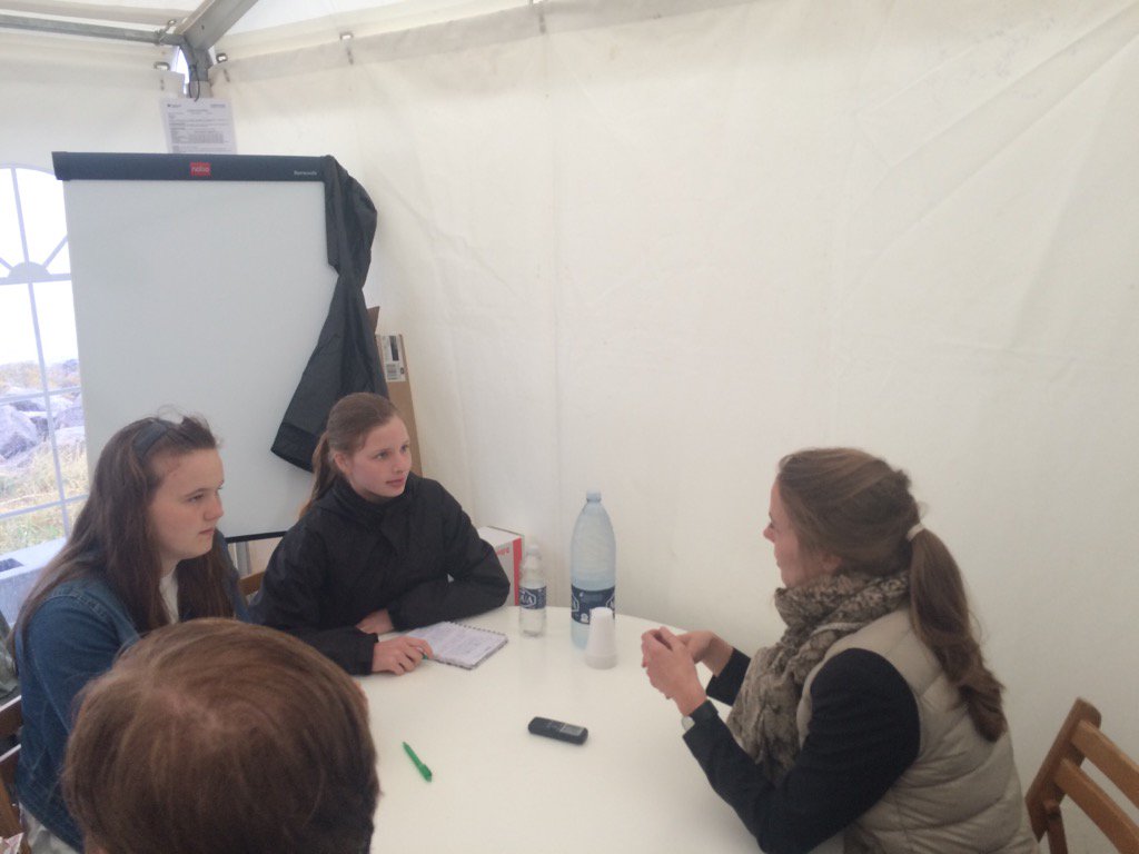 GiftedDk's tweet photo. Emma og Esther fra #giftedchildren interviewer @EllenTraneNorby #uddpol #fmdk til https://t.co/ZAgjjwbzRt https://t.co/T4ix26Hi7T