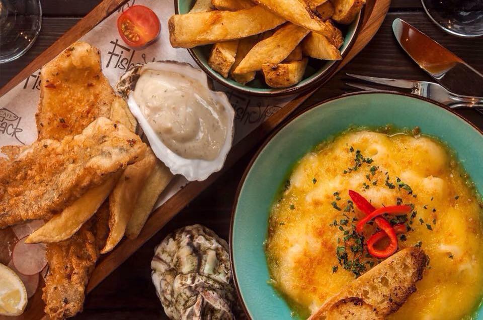 Deliveroo_IE's tweet photo. Fish and Chip Friday!
Have it delivered to your home from @StreetFoodRevol (Fish Shack Cafe!) & US!! #OverToRoo https://t.co/EZjqAbfD32