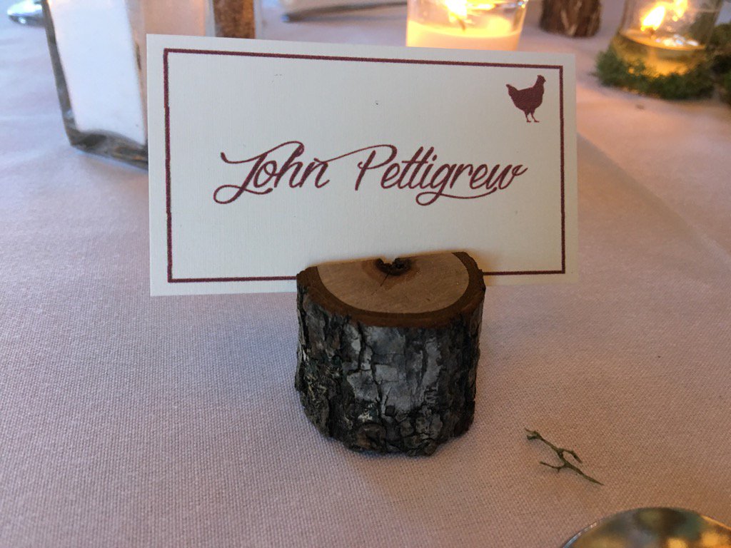 tallmatcha's tweet photo. #millswedding https://t.co/5ugxjE1OkN