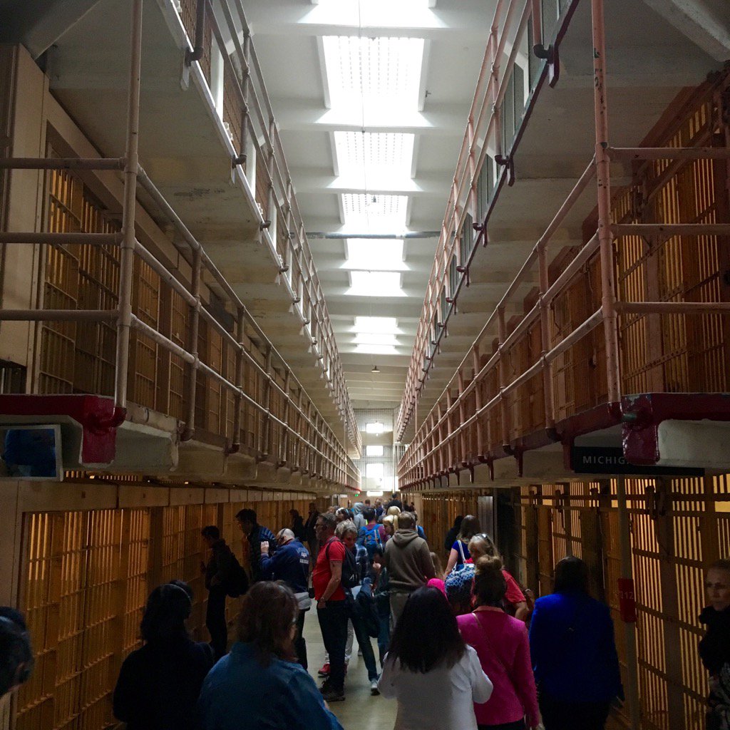 husakjeff's tweet photo. Welcome to Alcatraz #NPS #GGNPC https://t.co/Bmvp669qiY