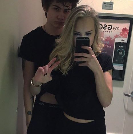 xLizClifford's tweet photo. Wapi es mío. (2/3) 🌙✨ https://t.co/6KU2eLcYos