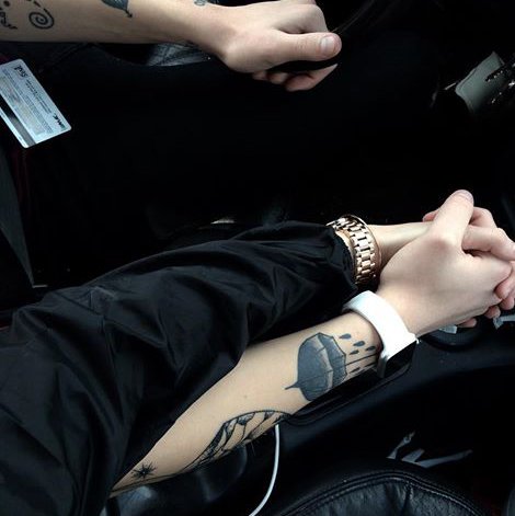 xLizClifford's tweet photo. Wapi es mío. (2/3) 🌙✨ https://t.co/6KU2eLcYos