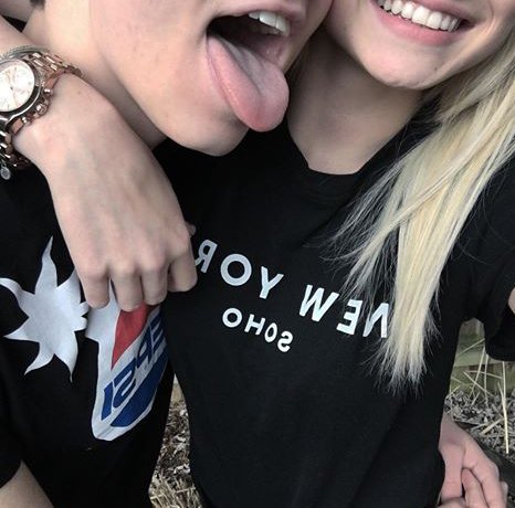 xLizClifford's tweet photo. Wapi es mío. (3/3) 🌙✨ https://t.co/MiH40esd9A