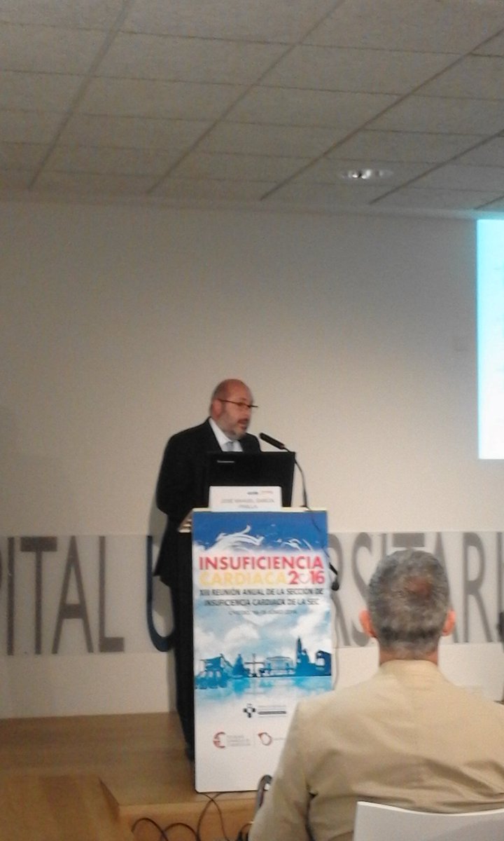 #ICoviedo16
Uso inotropicos en pacientes con ingresos repetidos por IC. Dr JM Garcia Pinilla