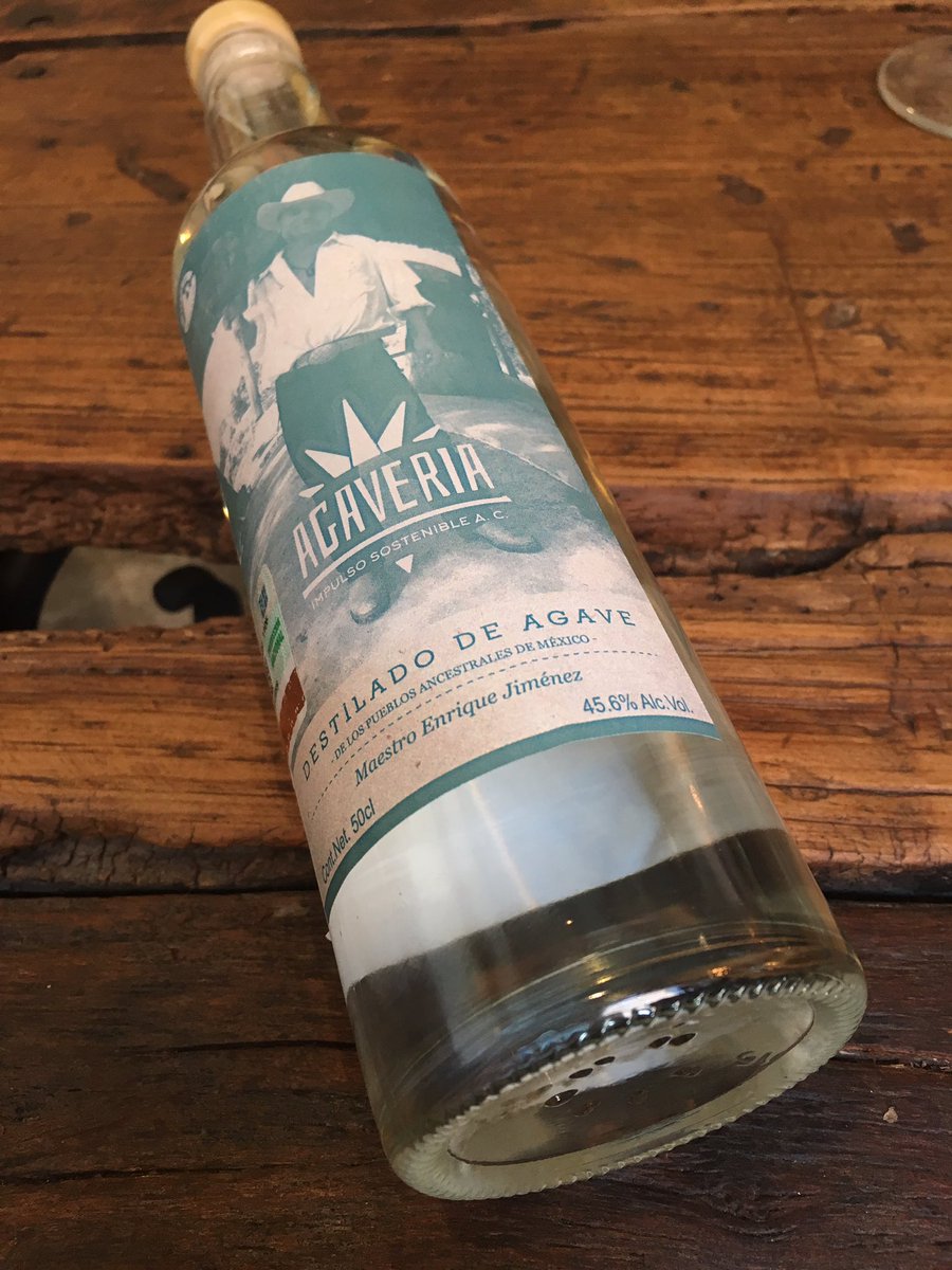 BacoyBoca's tweet photo. La historia de los #maestros #artesanos del mezcal en #mejico cooperativas para hacernos disfrutar de estas delicias https://t.co/4TxqkQhiB1