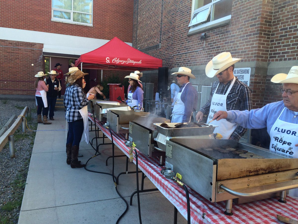 tifwylie's tweet photo. Day and life of a DTA volunteer! #Stampede2016 @CS_DTA @ksmithrcr @breimer https://t.co/LuDNUChIoX