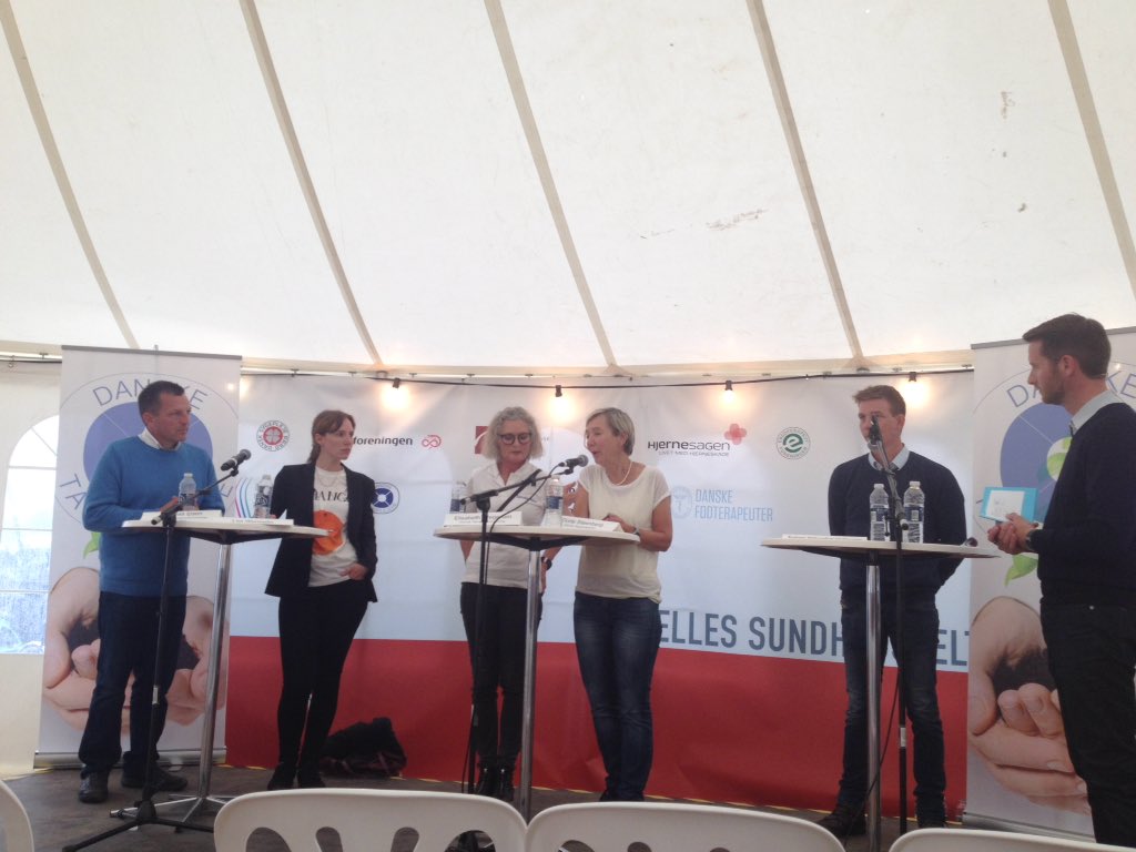BirgitteGrube's tweet photo. #fmdk #detfællessundhedstelt #dortesteenberg udfordrer Christiansborg: Giv økonomi til at sikre en værdig ældrepleje https://t.co/8b9W0H1rPd