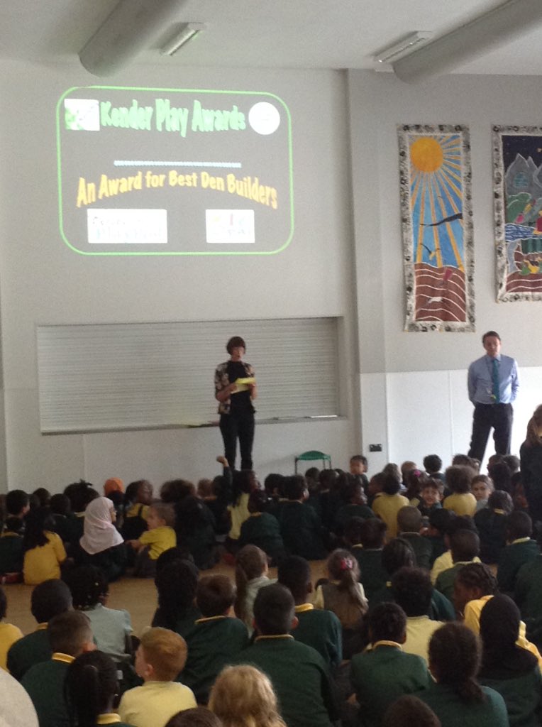 Kender_Y4S's tweet photo. Kender Play Awards. https://t.co/ksodJ5CetO
