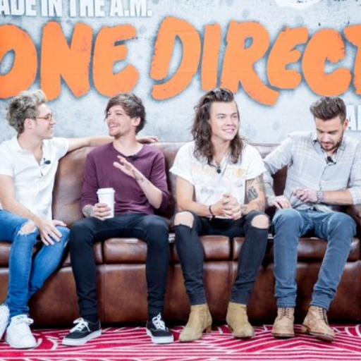 xunicornblue's tweet image. Son mis  Bebés ❤ ❤
unos nenes, estoy muy orgullosa de ellos. 
🦄💕🎍  #1Dfandom 
#MTVAwardsStar  One Direction