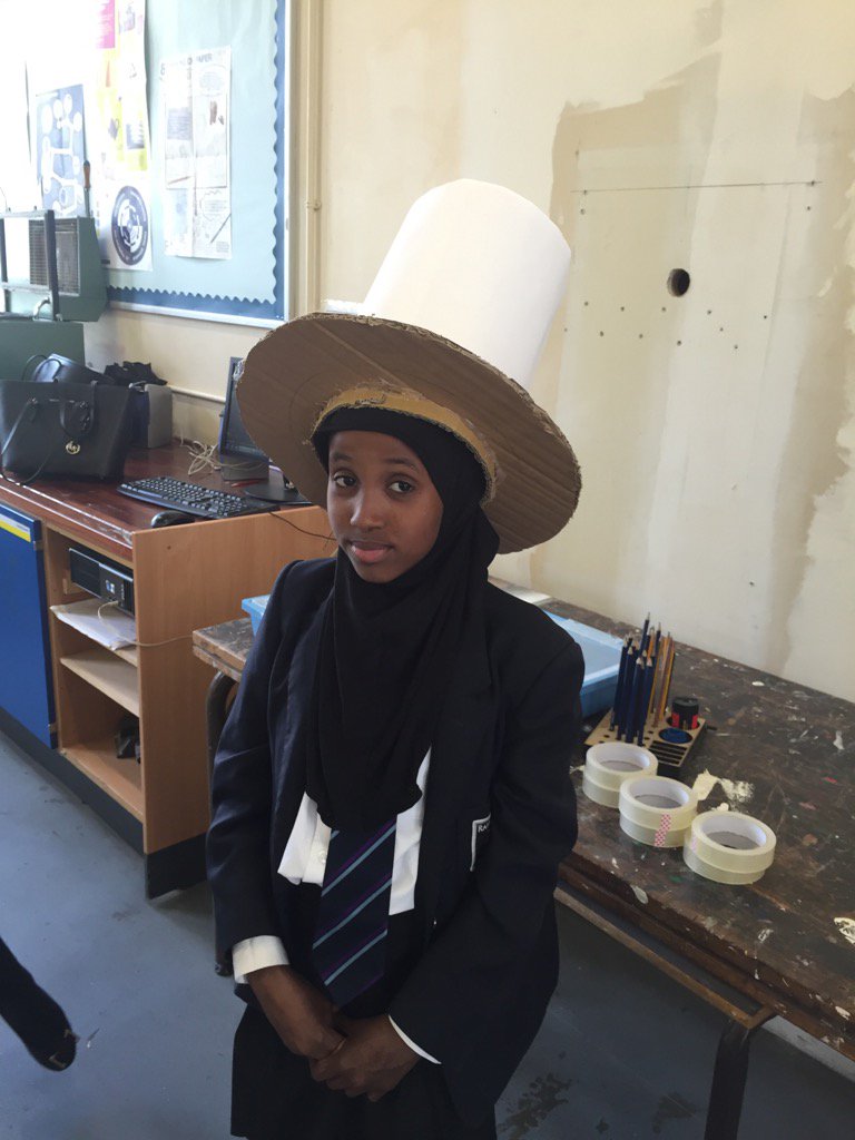 Design_RPHS's tweet photo. Year 7s making their own hats @officialRPHS https://t.co/qvDOlVYQuU
