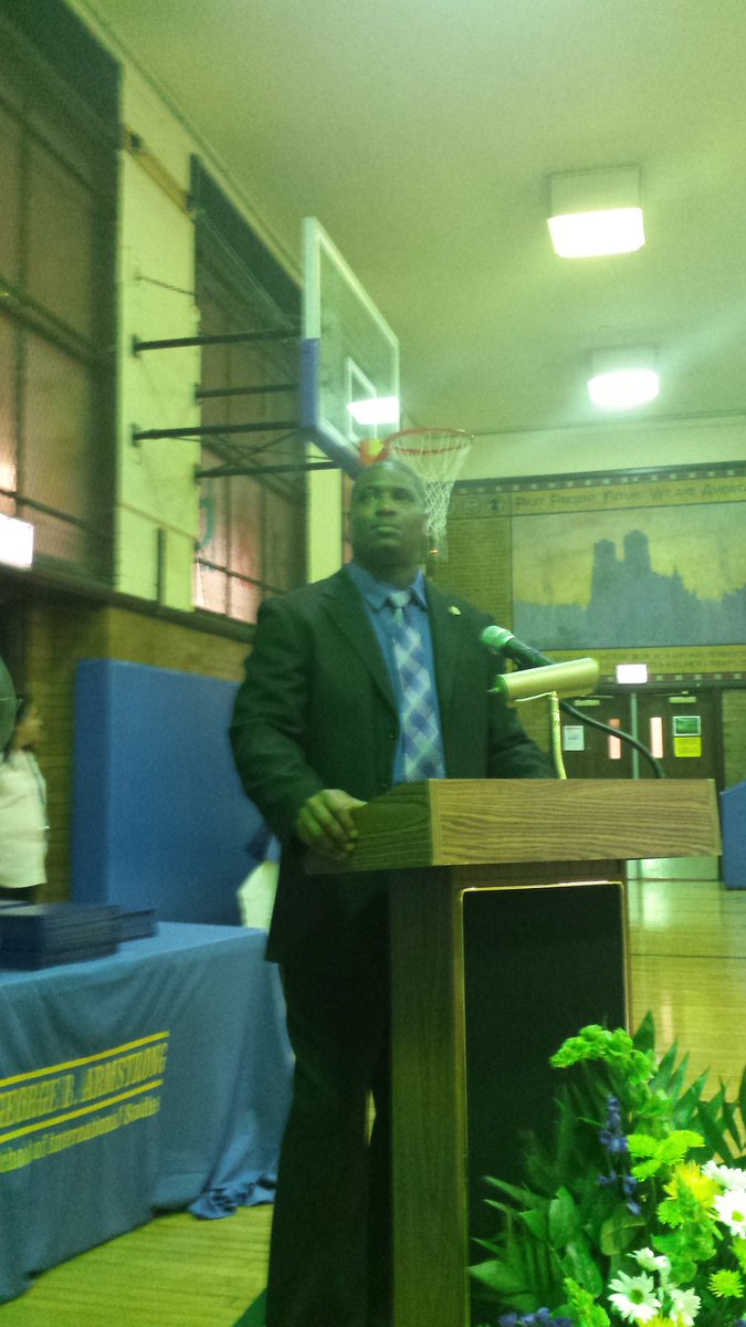 CPSNetwork2's tweet image. Principal Otis Dunson preparing for Armstrong ' s Class of 2016! Honored to be here.