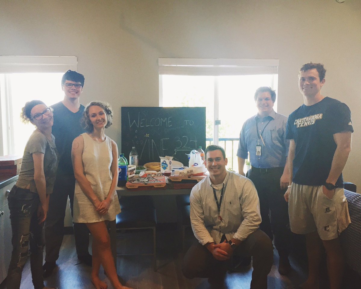 vine324's tweet image. Thanks to everyone who came to our open house yesterday!! We had a great time with lots of food and community