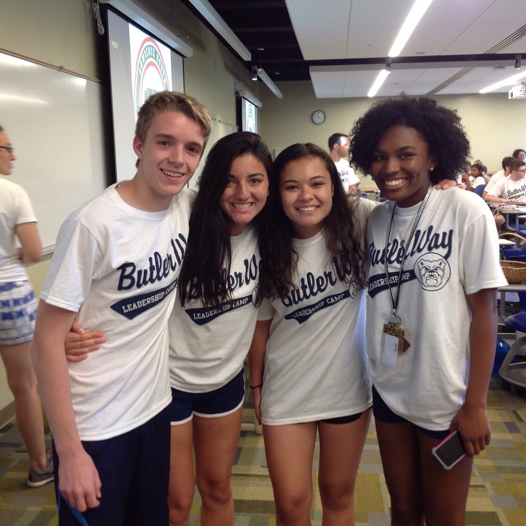 DebLecklider's tweet photo. Lawrence North Student Leaders are amazing! #ButlerWay16 @LawrenceSupt https://t.co/oVjqBwUQF5