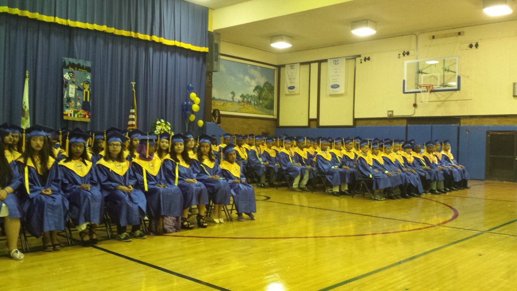 CPSNetwork2's tweet image. 132 students.  That's one big class!