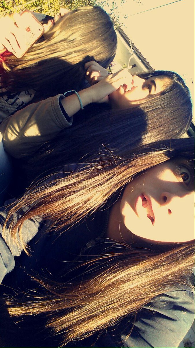 andreapb_88's tweet photo. #byetercero #coviwillmissyou #issummertime #dinoaseptiembre #hijosdecova #serpiisback ❗😍👅🎉😈🍻🍹👳👭💣⛺🌞👙 https://t.co/tzoD9SRJ2B