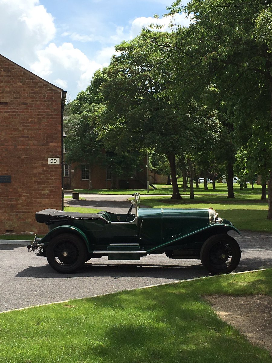 Great to see <a href="/yl5887/">Bentley 3 Litre</a> out in the sun yesterday afternoon <a href="/BicesterH/">Bicester Heritage</a> <a href="/bentley_club/">Bentley Drivers Club</a> <a href="/BentleyMotors/">Bentley Motors</a> <a href="/BentleyBelles/">Bentley Belle</a>