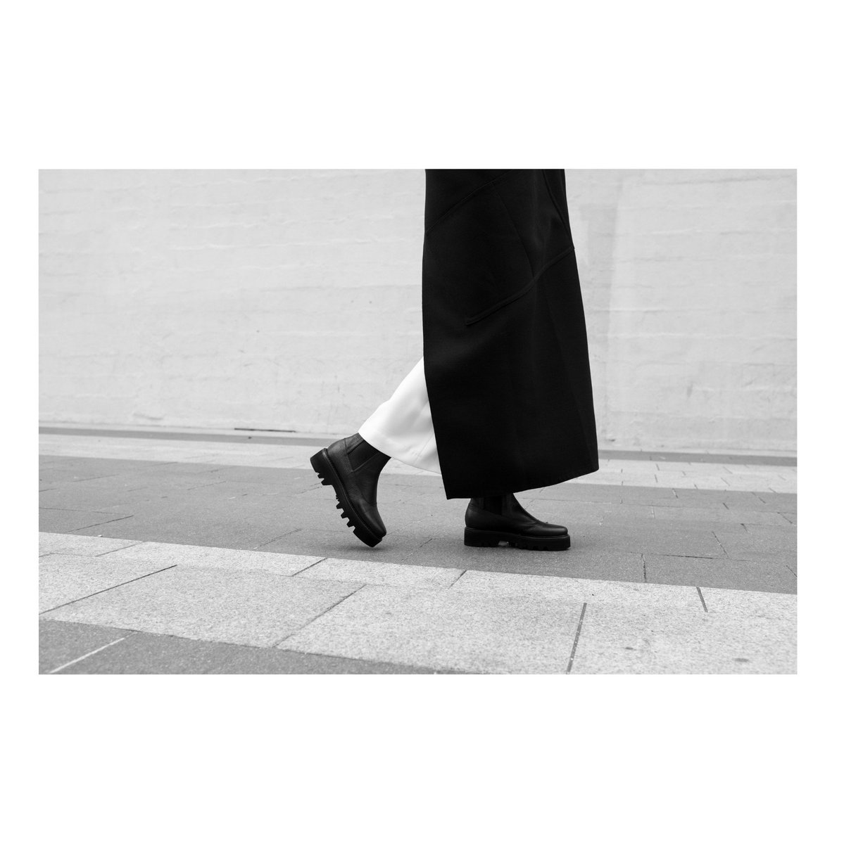 Tank_Steiger's tweet photo. #Paris #graphic #minimalist #streets with the our Dandy #boots, pic by @DIZZY_DANCE &amp; black coat by @MRabihKayrouz https://t.co/kQqEZaVnMe