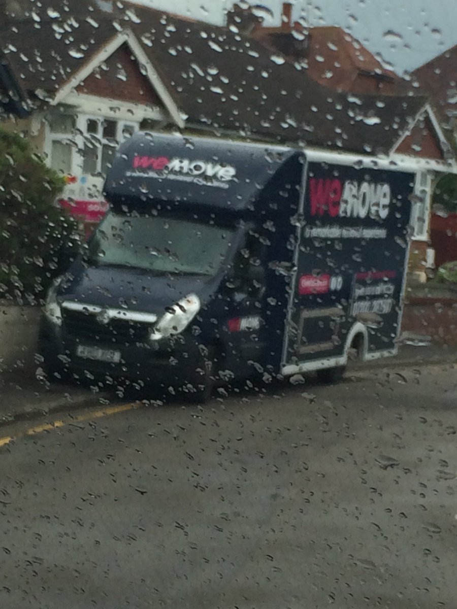 wemovesouth's tweet photo. Rainy day in Salisbury, but another successful move completed 🏡 #wemove #removals https://t.co/Og8QbqUMNl