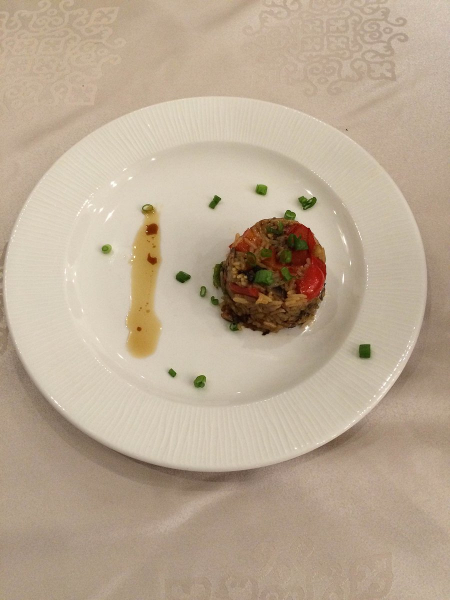 TruNKha's tweet photo. Winning dish from our Calgarian Chef Hannah Collings @PwC_ca_campus #PwCTalentAcademy https://t.co/CDYMqGYbxF