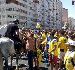 Habrá Recibimiento al equipo el domingo!!! delcadiz.es/habra-recibimi…