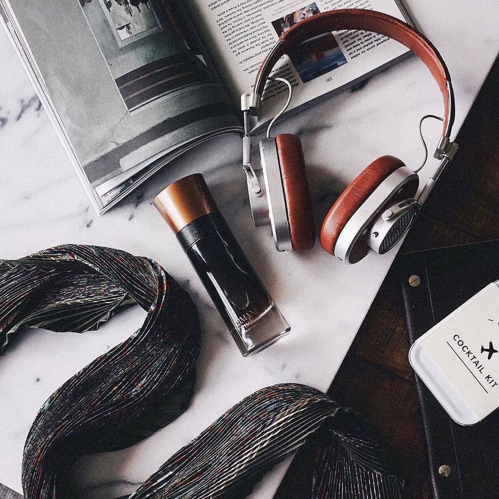 oliviavlopez's tweet photo. What to gift the dad who has everything? @Armani #CodeProfumo and a lux travel kit. #FollowYourCode #Partner https://t.co/9A50Pbgkk5