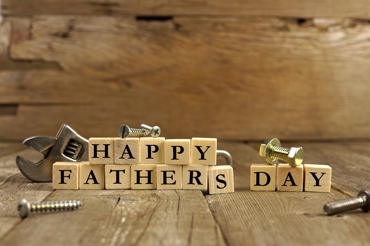 myrestorie's tweet photo. #HappyFathersDay to all out there.  Have a great day.... https://t.co/rENfYYDWwK
