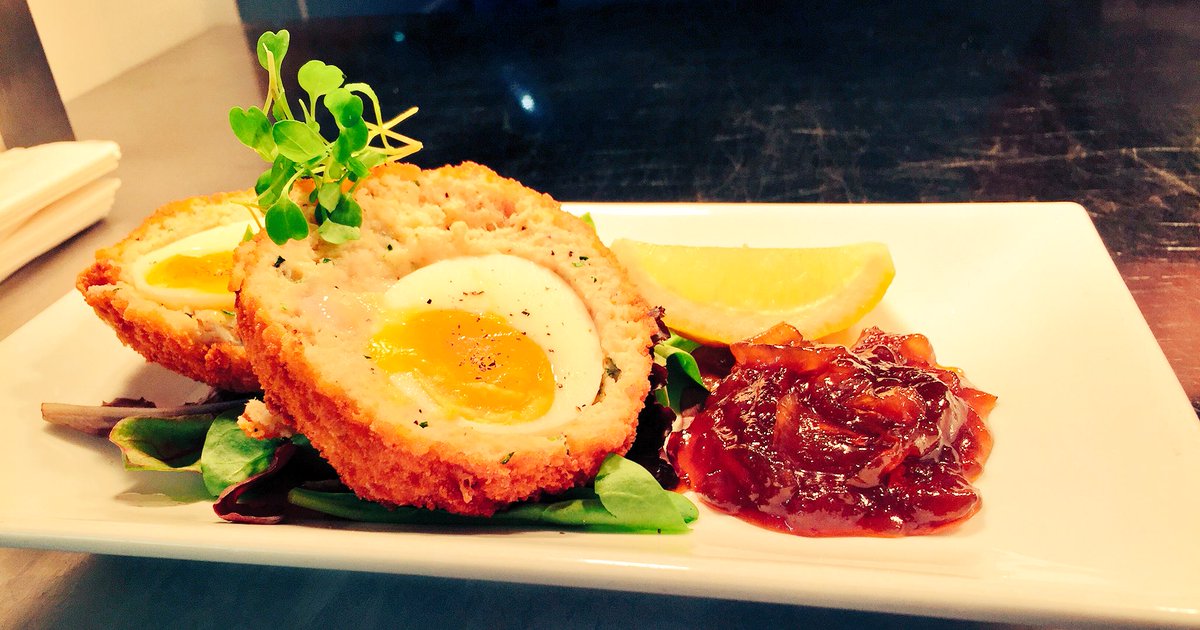 krissgreen92's tweet photo. Playing around with smoked haddock #scotchegg #smoked #haddock @TheTailend https://t.co/IQUBVsiJY6