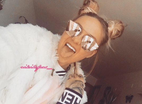 pauliiiiiins's tweet photo. Mantener es más importante que teneerrrrr💫 @NicolHartman https://t.co/qslX94SKTu