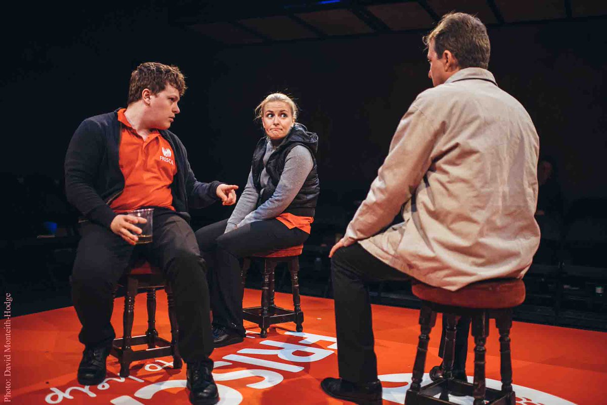 TLTreviews's tweet photo. Green light Supermarkets at too high a price? Happy To Help @ParkTheatre https://t.co/Tg0kzItX3H #Ldntheatrebloggers https://t.co/NtKuelAKts