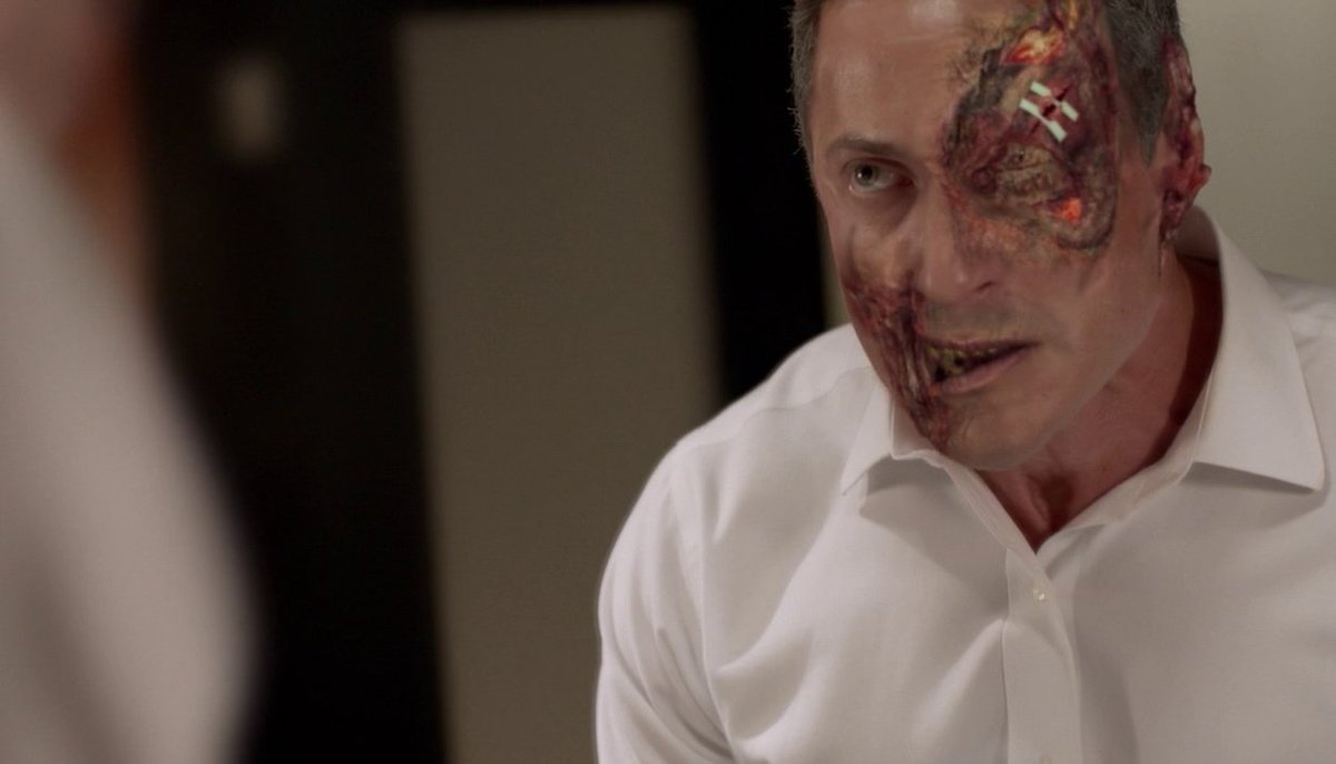 Elna Strydom Oh Yes The Most Sexiest Biest Zauberbiest In Town Firstwoge Grimm S2 The Kiss Sasharoiz As Captain Renard