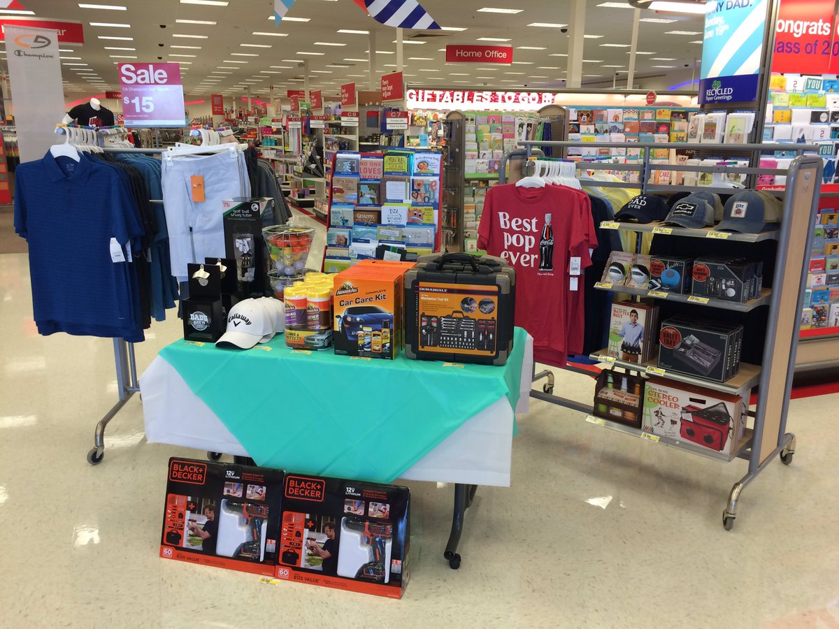 Driving Father's Day Sales at T-1826! <a href="/85hokies/">David Bowser</a>