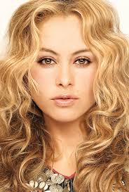 Felicitamos <a href="/paurubio/">Paulina Rubio</a> 
Suena un TBT "Causa y Efecto"
Subi el Volumen de tu FM @87Centro Conduce @matime11
#Top20