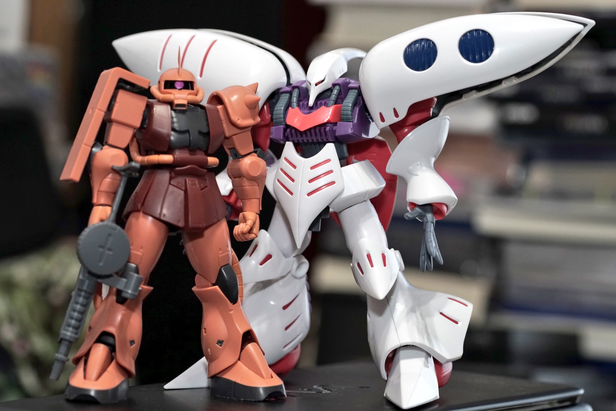 いわぽん 同じく届いたrobot魂キュベレイ 光沢の表面処理が美しくgff版と違ってパーツがもげずにアクション可能w永野護氏は キュベレイのデザインが古くて新しいと評される事に対し デザインのベースがザクだからと答えてましたがううむ ザクねぇ