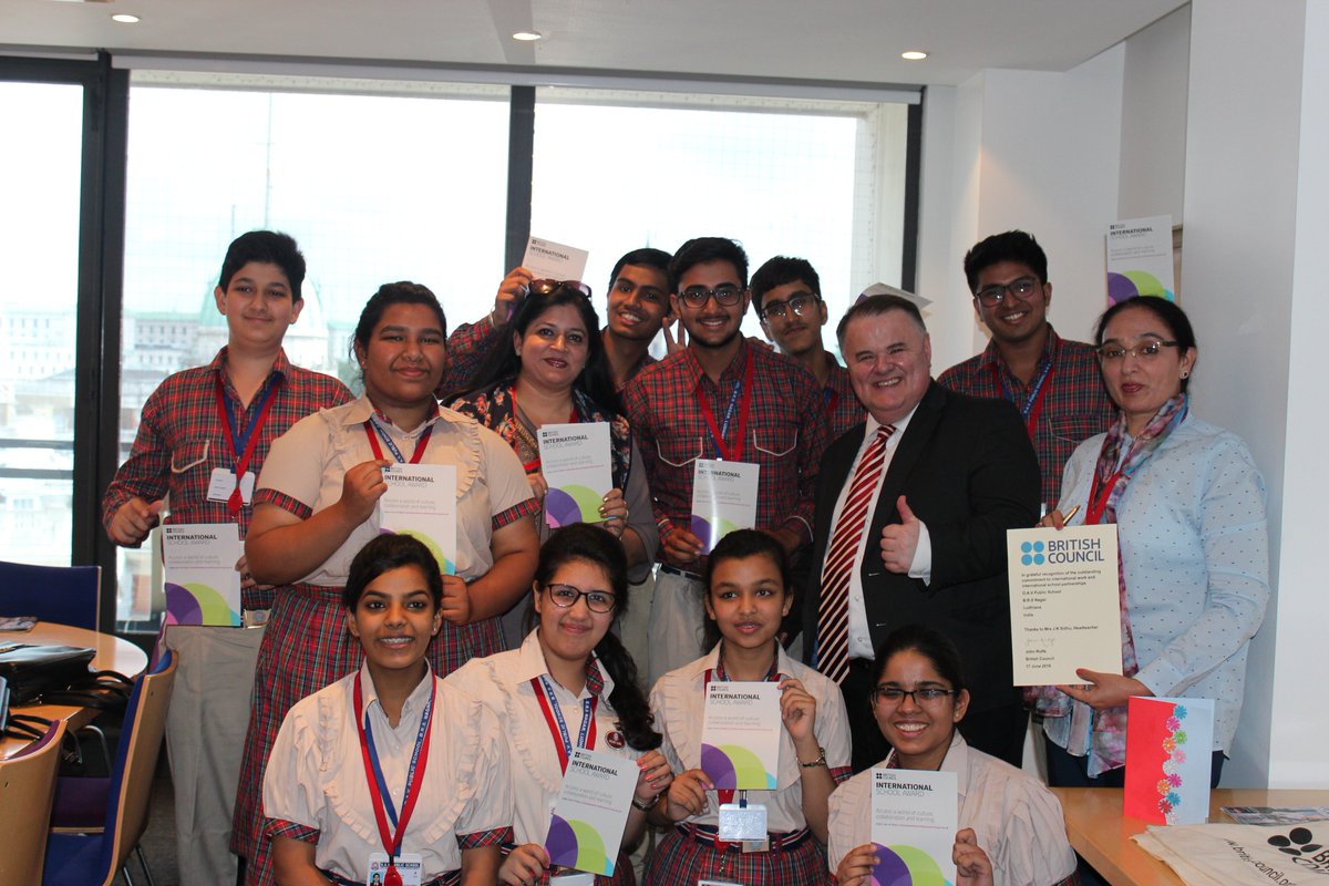 Schools_British's tweet photo. Loved hearing from these students about their collaborative work with UK partner school and views on the #SDGs https://t.co/UK8qHR52l9