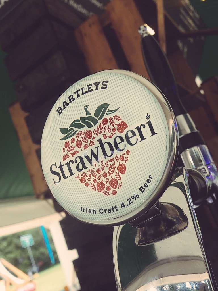 T minus 1 hour until 5.30pm <a href="/TasteDublin/">Taste of Dublin 🍴🍾</a> session 4! We are ready! Come try Strawbeeri beer by <a href="/Creminradley/">Cremin And Radley</a> 🍓🍓🍓🍓