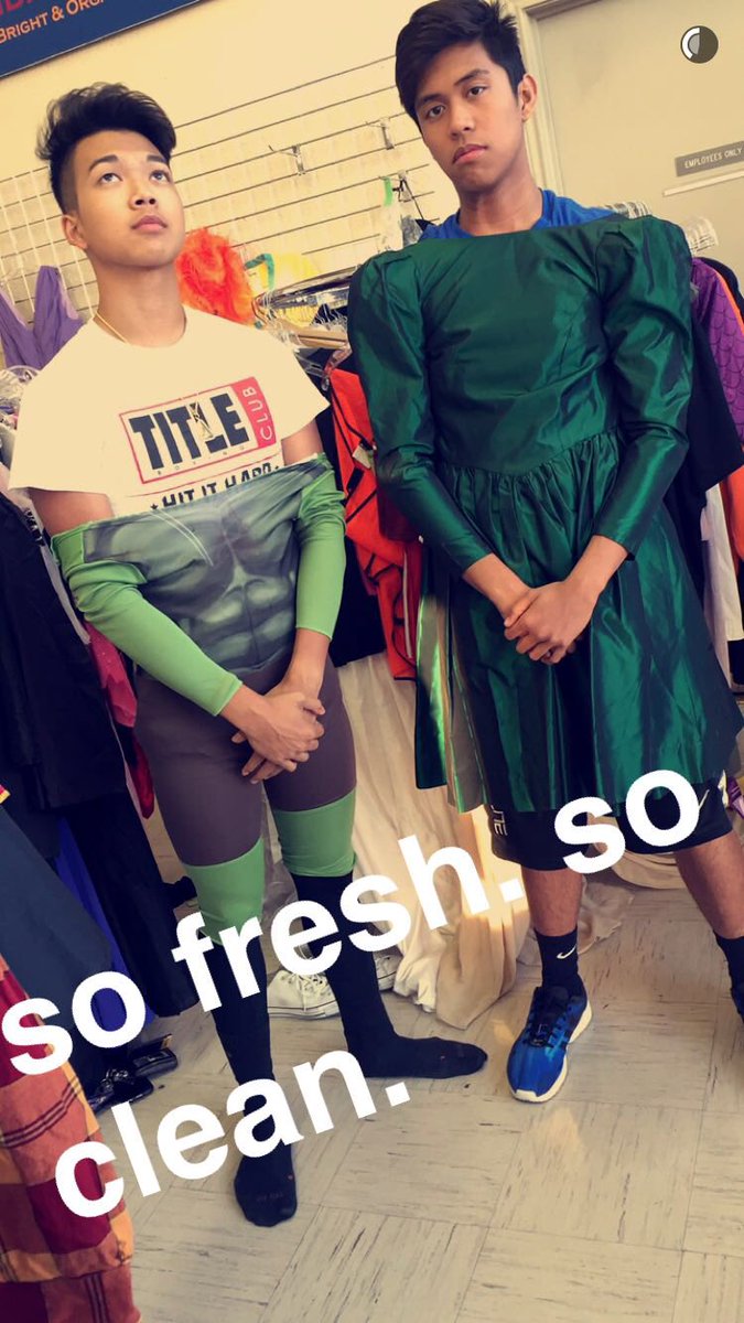 yanakxrn's tweet photo. Happy Birthday to my boy @ClintKeepit! Can't wait to take more Ls with you #babyotens #uglahh https://t.co/e3lzl6EXQD