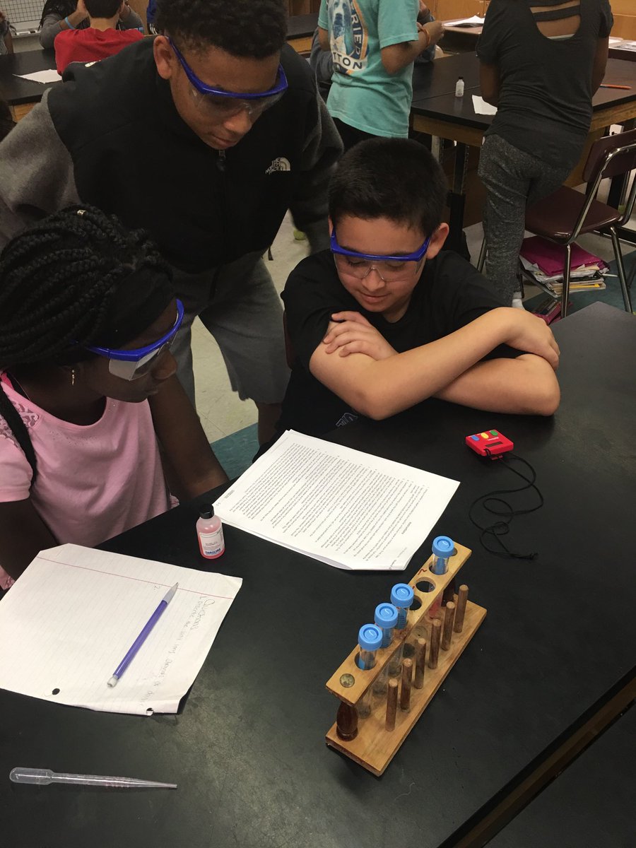 DRMScience's tweet photo. Core 3 Mr. Marion DNA LAB https://t.co/BPvLttKooR